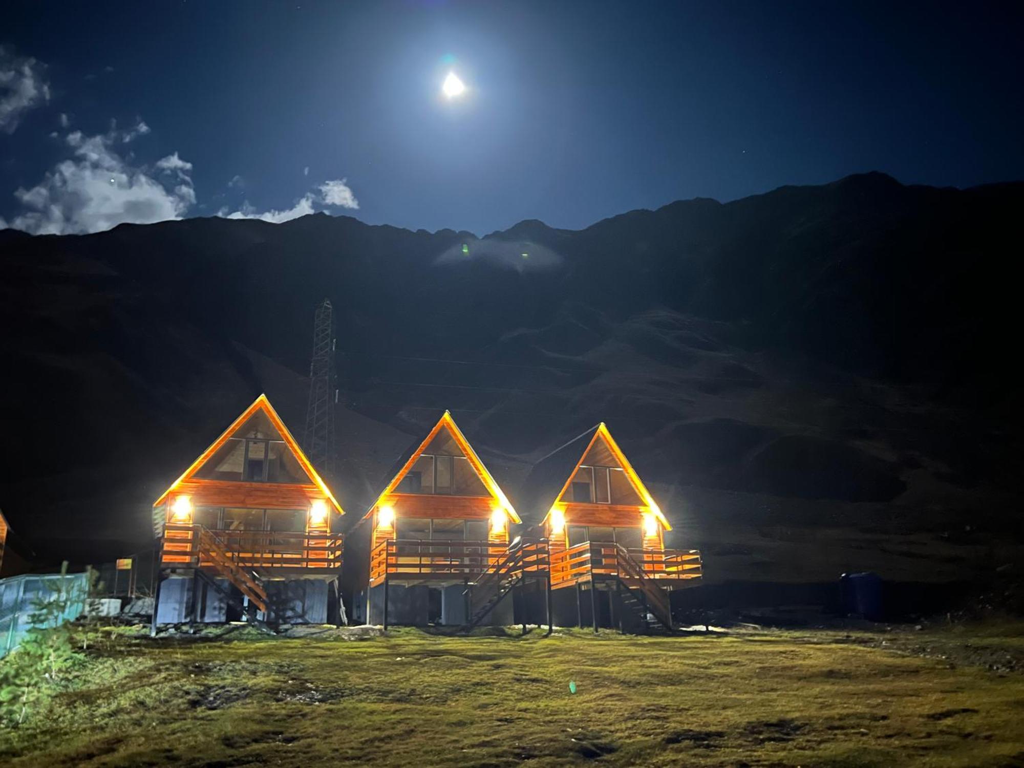 Cozy Home Kazbegi Eksteriør bilde